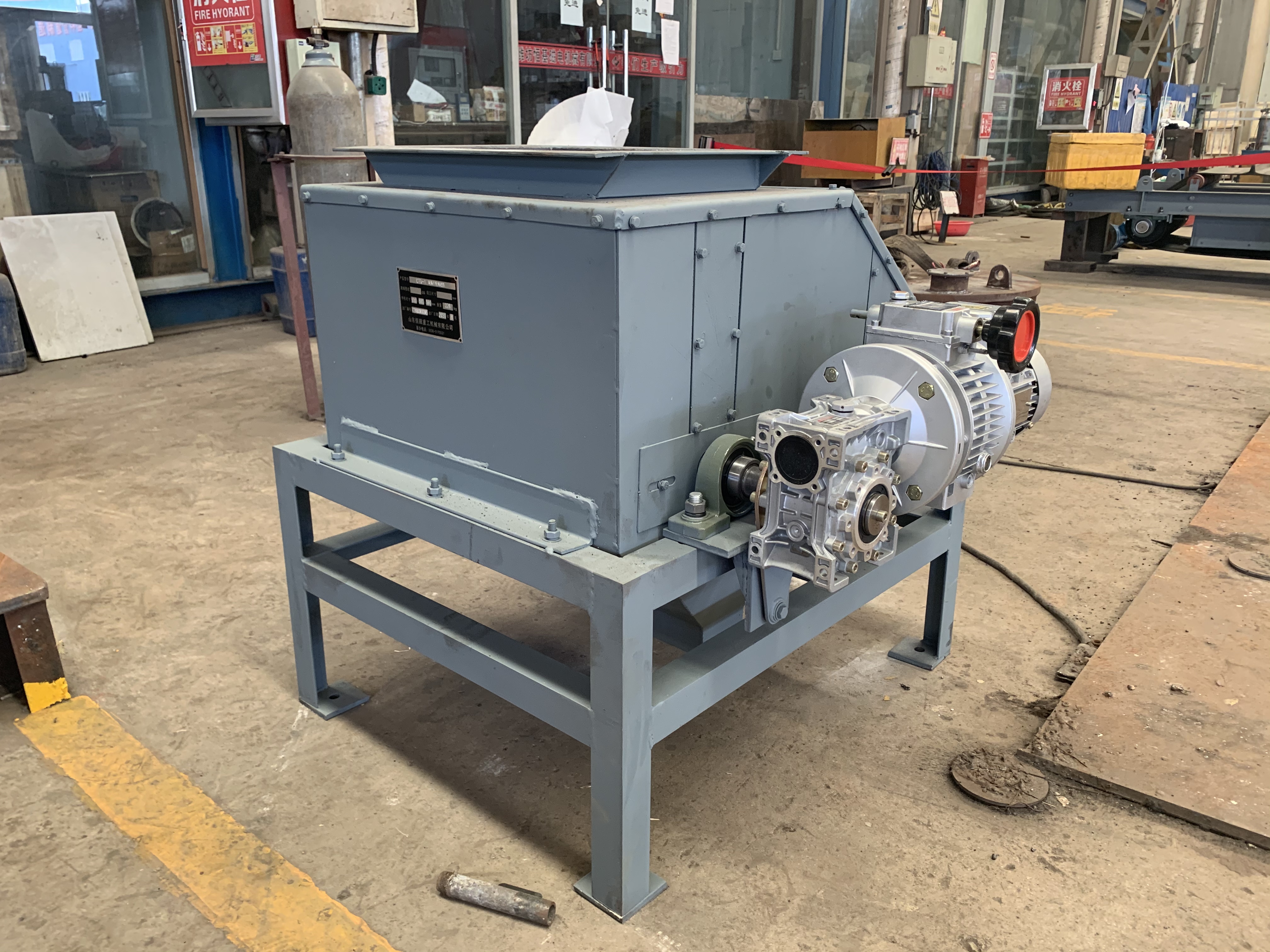 輥式幹式磁選機