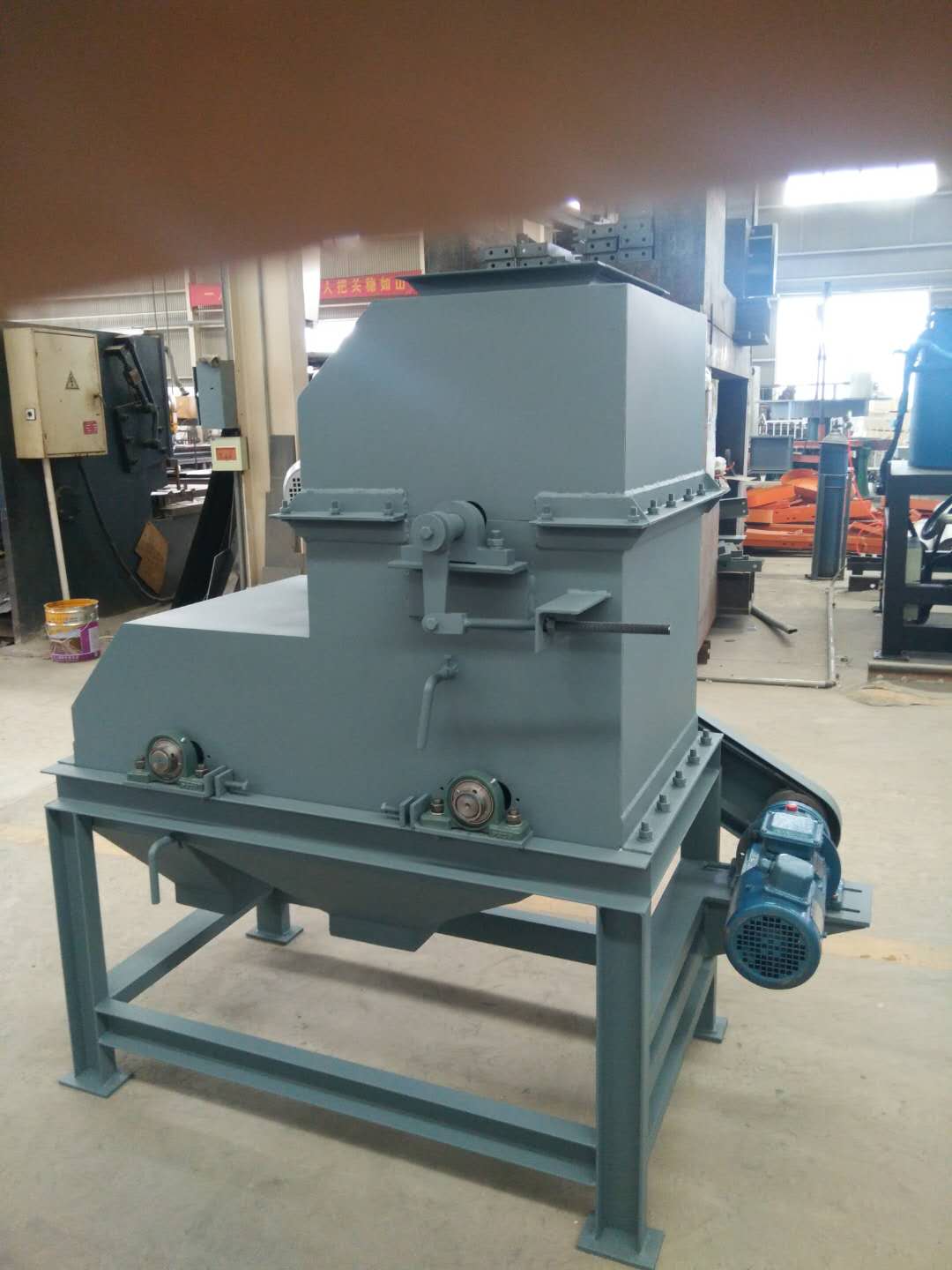 強磁幹式磁選機