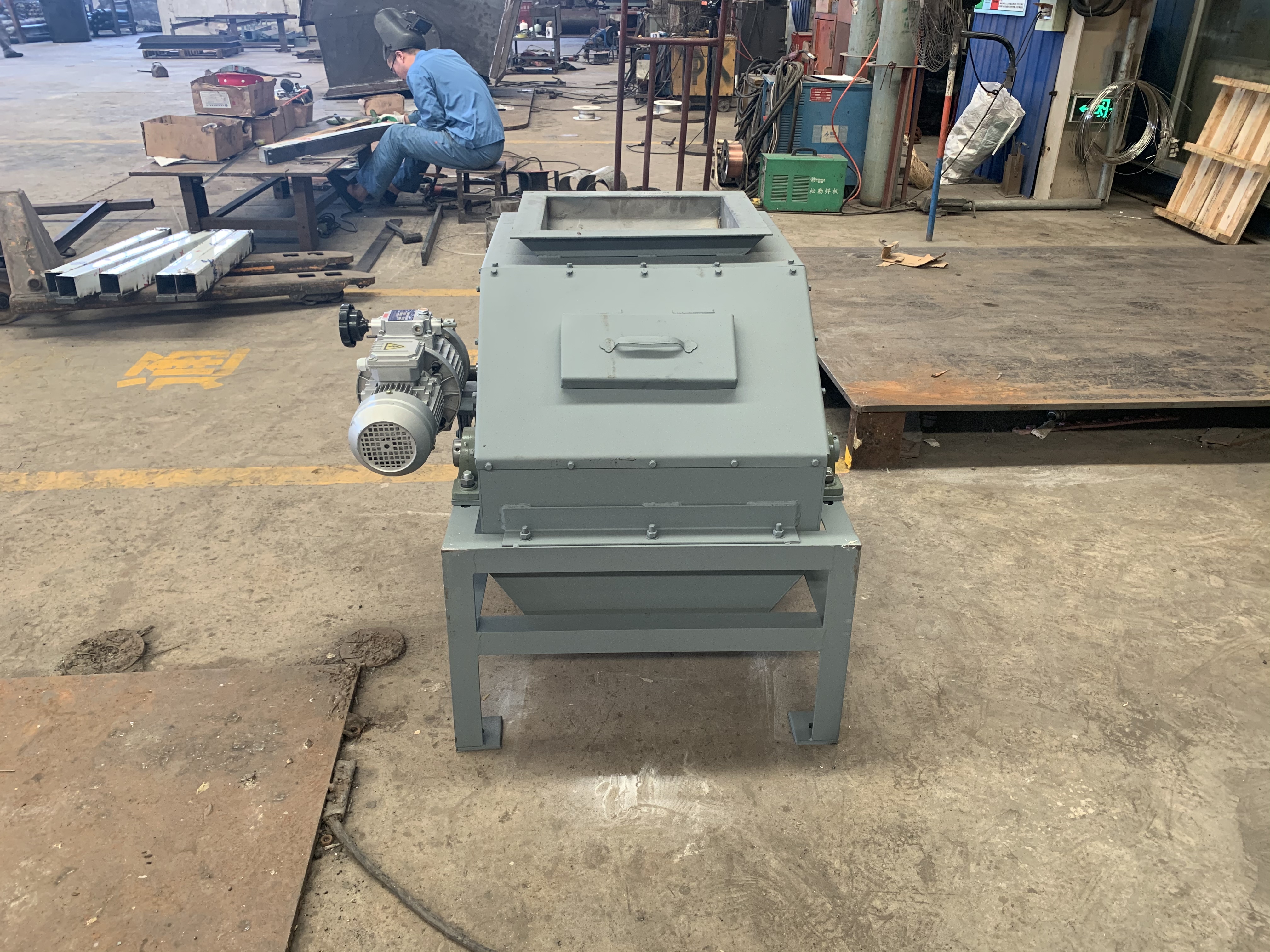 輥式幹式磁選機 輥式幹式磁選機