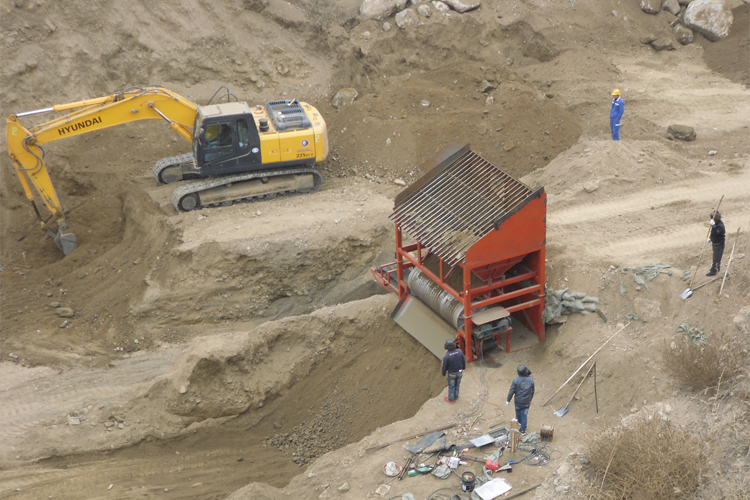 砂礦幹式磁選機 砂礦幹式磁選機